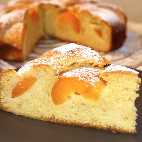Карамельно-персиковый пирог